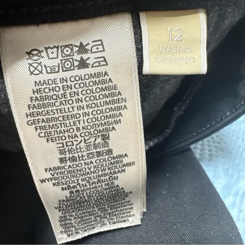 Michael Kors Black Skinny Pants with Gold Hardware